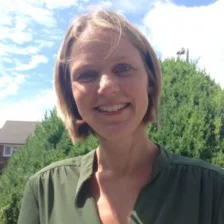 Dr Victoria Thornton